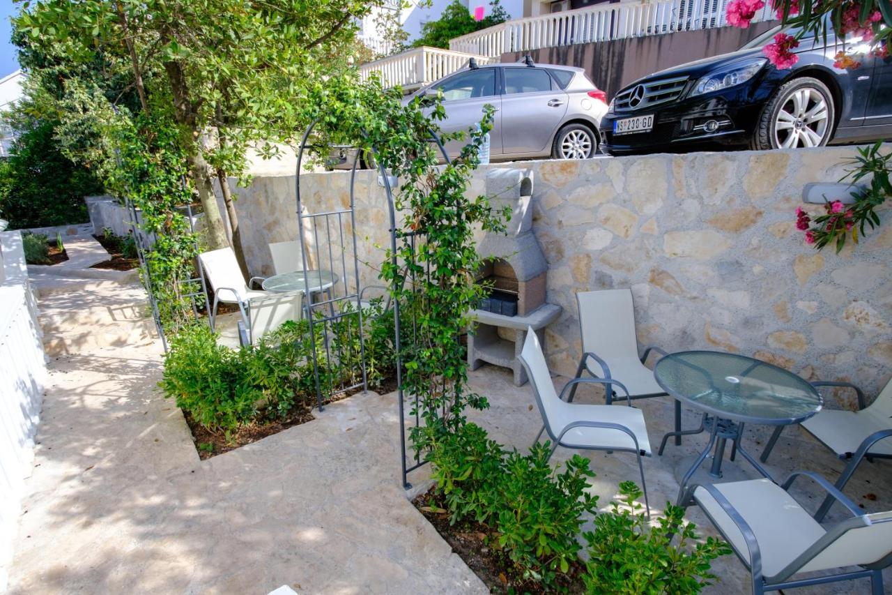 Boka 2 Apartment Krasići Exterior foto